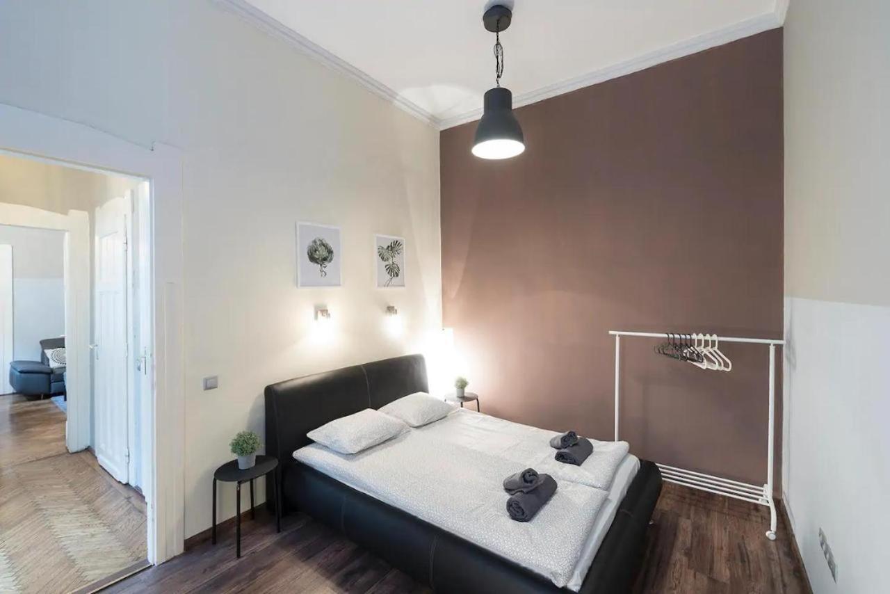 Vaci Street Apartments Budapest Exteriör bild